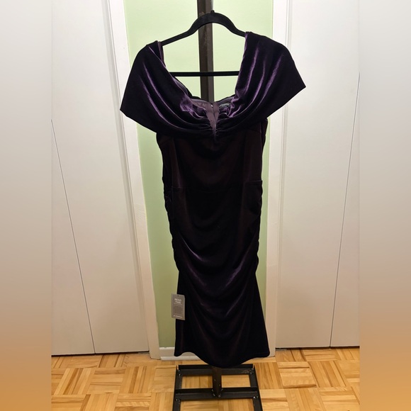 le chateau Dresses & Skirts - 234. Le Château Elegant Purple Women's Dress